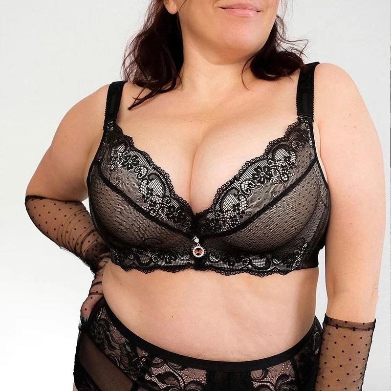 Zara™ Lace bra with push-up effect
