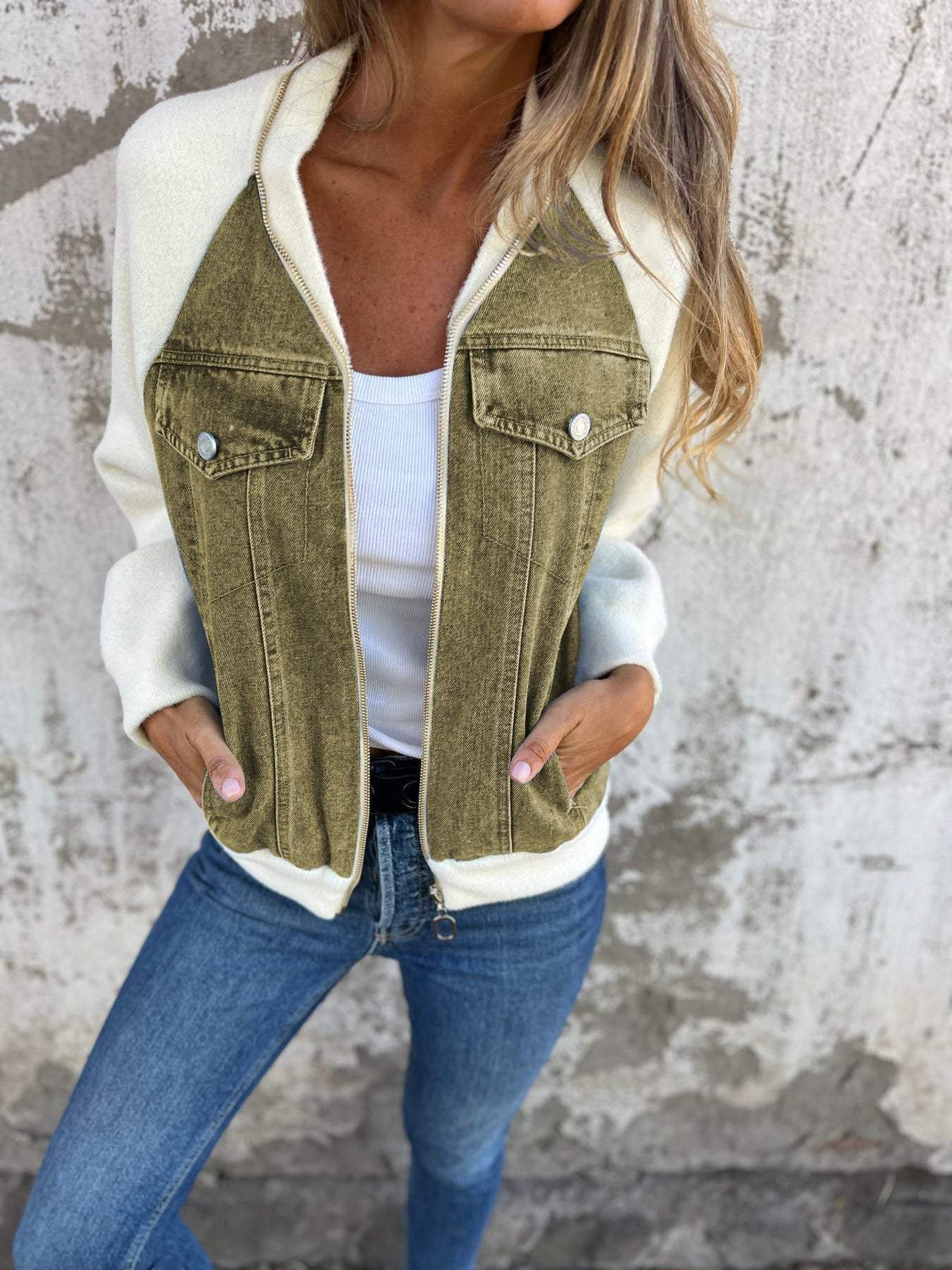 Oliva™ Modern Jacket with Denim Fabric